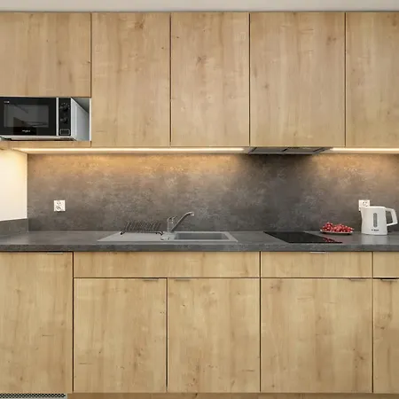 Aquamarina Prima By Solarento Apartment *